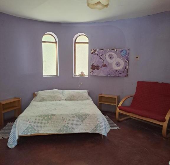 غرفة عائلية, El Jardín Secreto Pisco Elqui