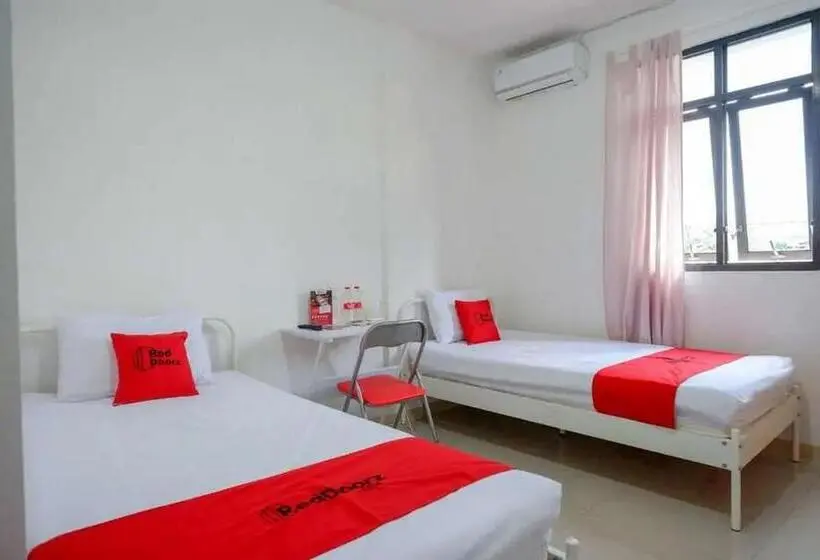 スタンダードルーム, Reddoorz Syariah Near Universitas Jenderal Soedirman 2