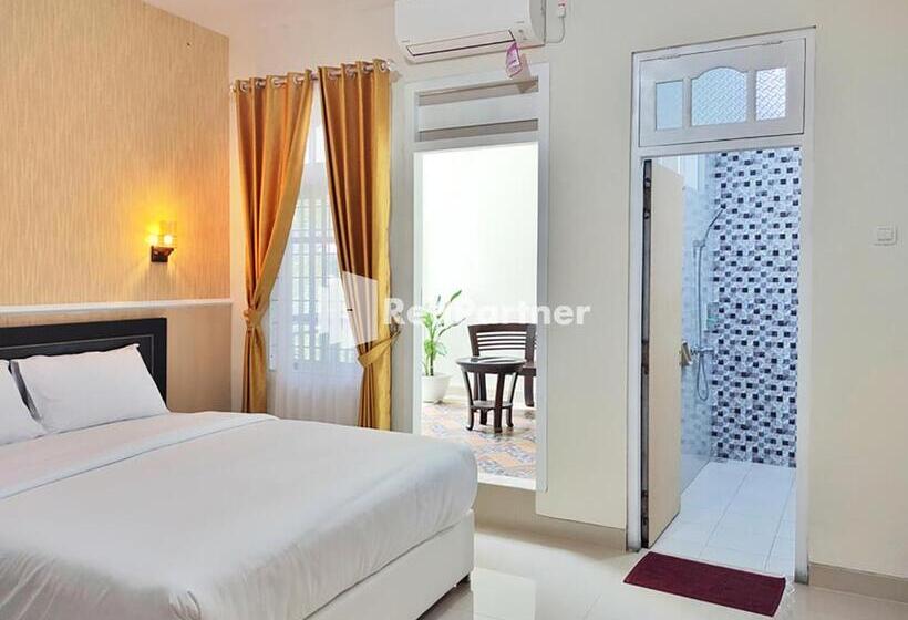 Номер Deluxe, Reddoorz Syariah At Hotel Nuri Indah Dongkelan Yogyakarta