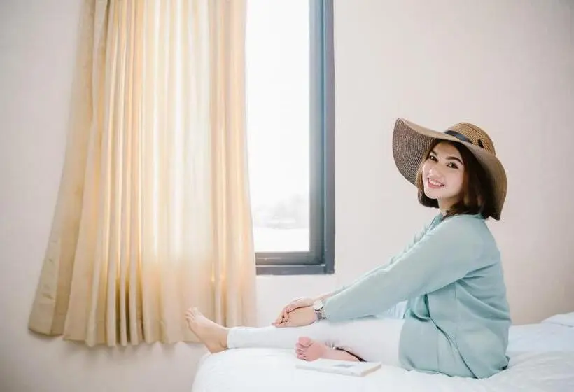 Superior-huone King-vuode, Votel Hotel Tulungagung