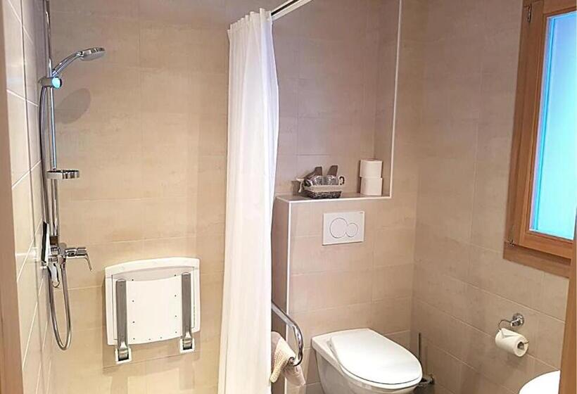 高级大房间, Bnb La Péniche