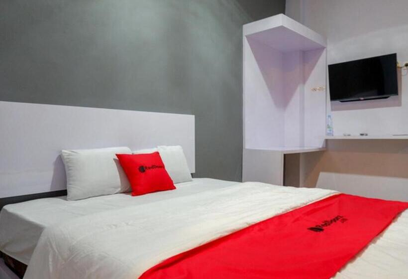 Номер Стандарт, Reddoorz Near Pasar Batang