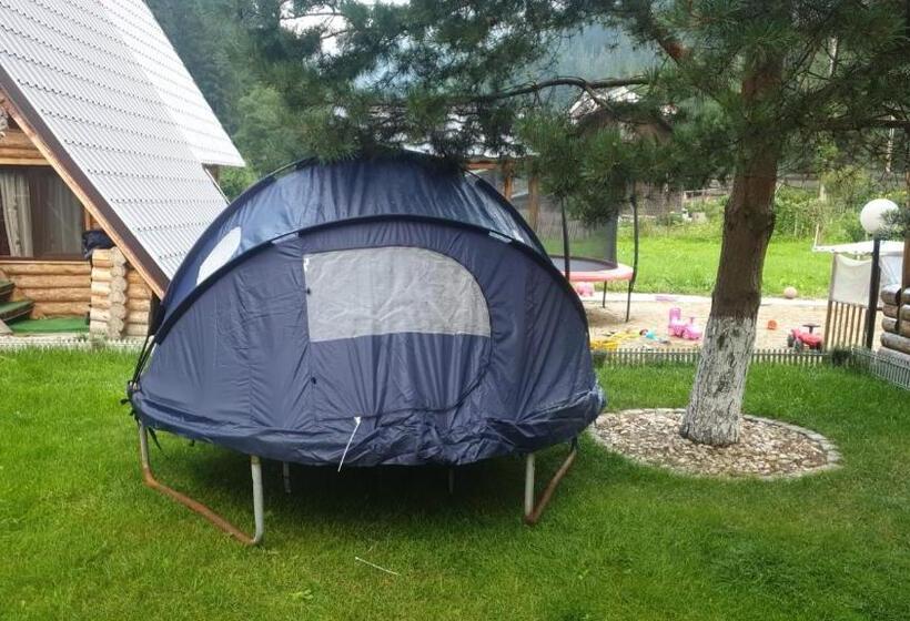 Standard Tent, Pensiunea La Sishe Valea Putnei