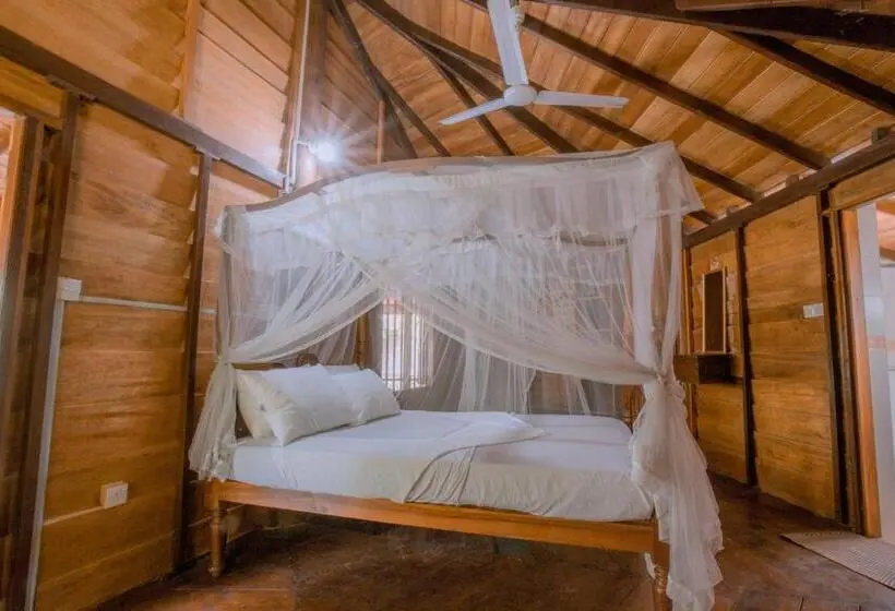 اتاق استاندارد با چشم‌انداز باغ, Paradise Bungalow