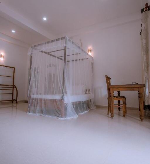 패밀리 룸, Paradise Bungalow