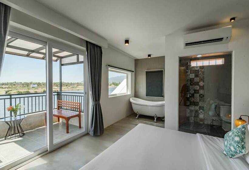 غرفة عائلية مطلّة علي البحر, Phka Kravan Boutique