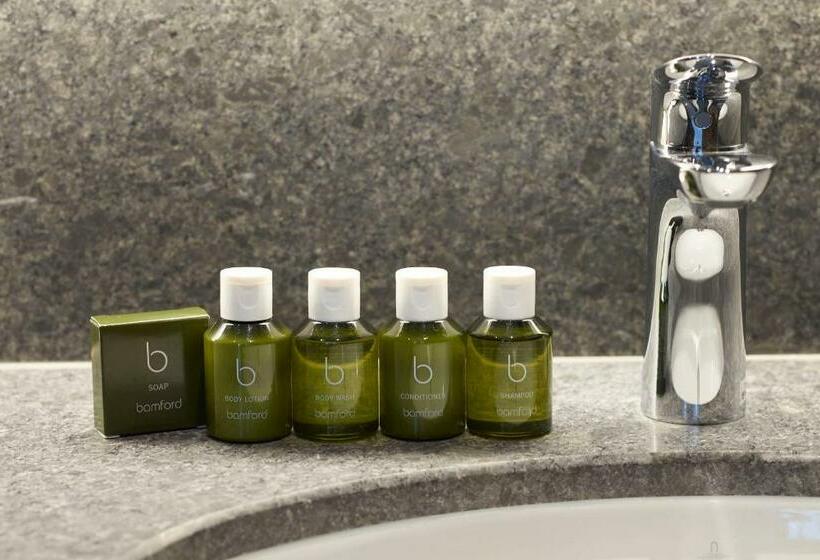 景色の見えるジュニアスイート, The Okura Heritage Tokyo