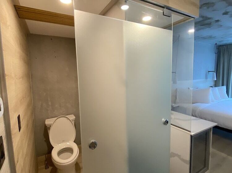 חדר סטנדרט מיטה זוגית, Kompose Boutique Hotel Sarasota