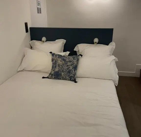 اتاق عادی, Monsieur Miot Concept Hotel Bastia Centre