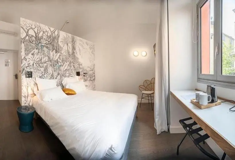 اتاق استاندارد, Monsieur Miot Concept Hotel Bastia Centre
