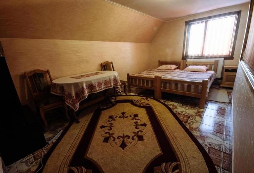 浴室共有ファミリールーム, Korona Karpat