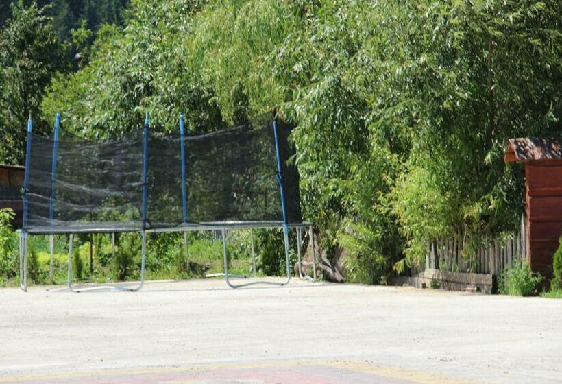 Номер Economy, Duet