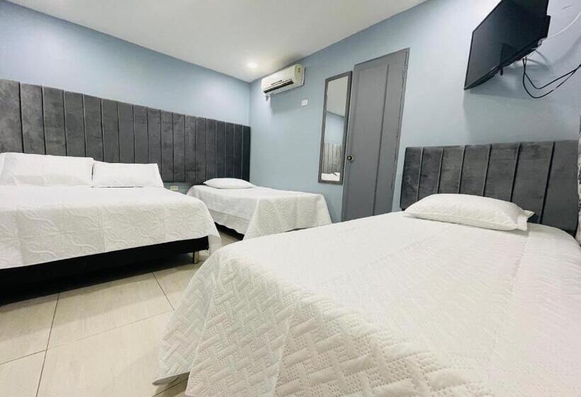 4인용 스탠다드 룸, Londres Real