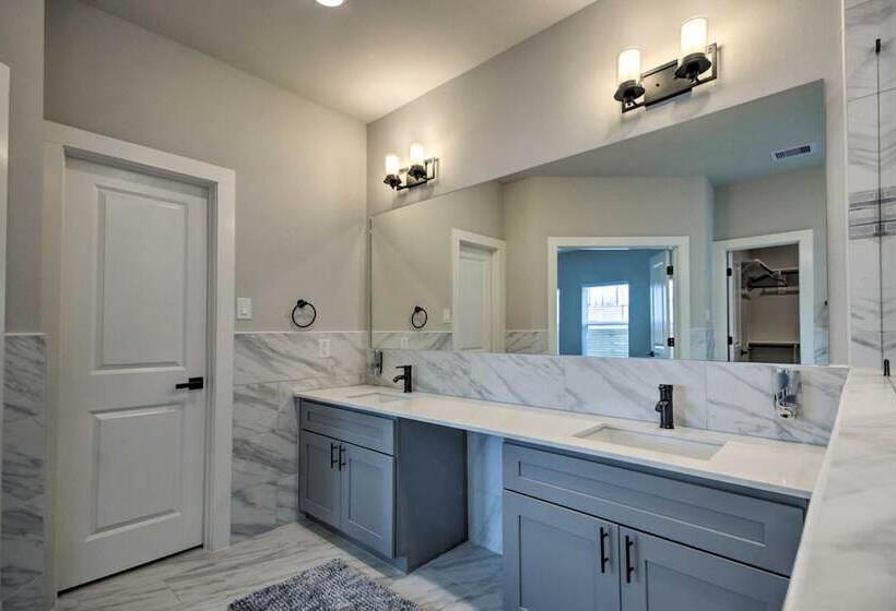 标准间, Genius Hotel Downtown