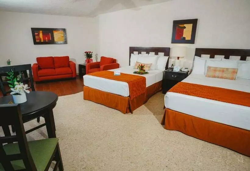 سوییت, Best Western Hotel Posada Freeman Zona Dorada