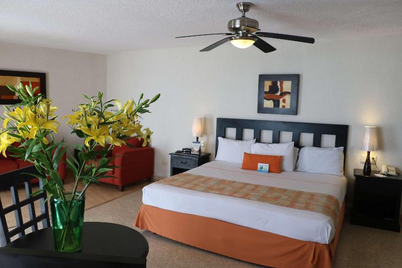 キングサイズベッドのスイートルーム, Best Western Hotel Posada Freeman Zona Dorada