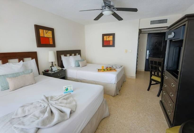 2ダブルベッドのスタンダードルーム, Best Western Hotel Posada Freeman Zona Dorada