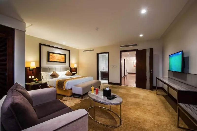 3 Bedroom Suite, Boudl Al Tahlia
