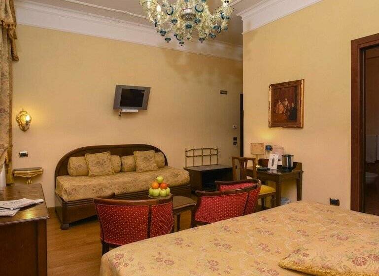 디럭스 트리플 룸, Ca' Alvise