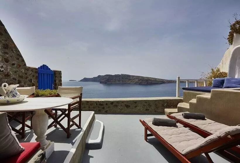 سوییت با چشم‌انداز دریا, Esperas Santorini