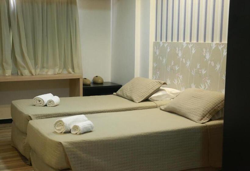 דירת חדר סופריור, Executive Arrey