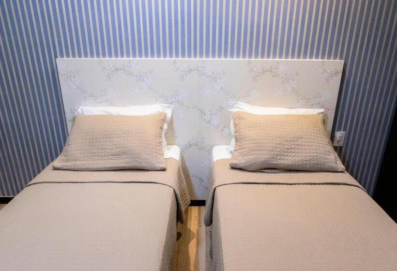 סוויטת סופריור, Executive Arrey