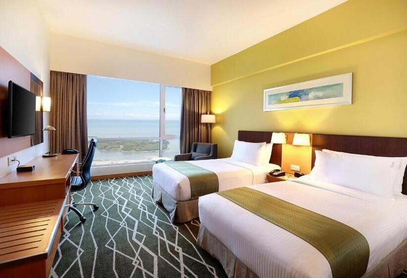 Quarto standard vista mar, Holiday Inn Melaka By Ihg