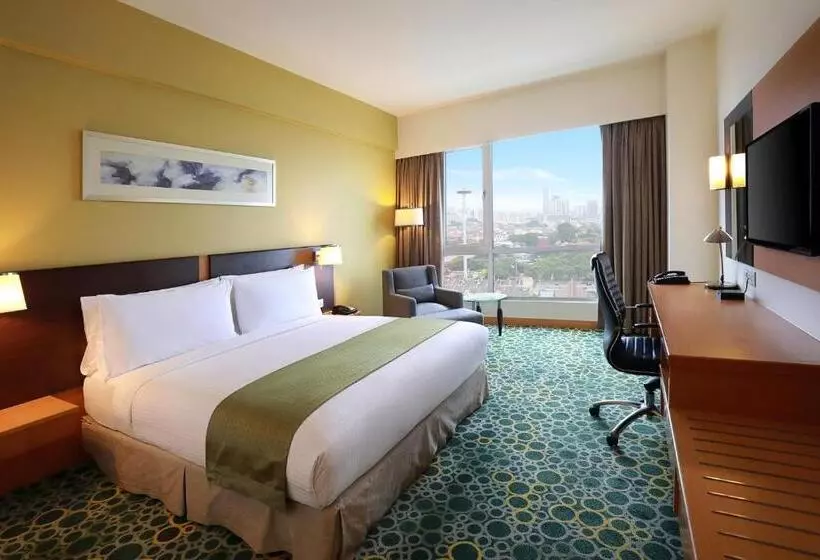 اتاق استاندارد با تخت بزرگ, Holiday Inn Melaka By Ihg