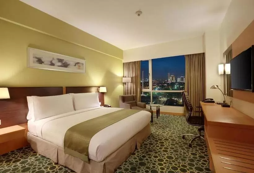 اتاق استاندارد با تخت بزرگ, Holiday Inn Melaka By Ihg