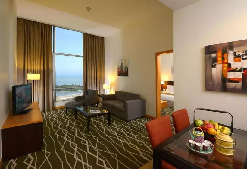 سوئیت با تخت بزرگ, Holiday Inn Melaka By Ihg