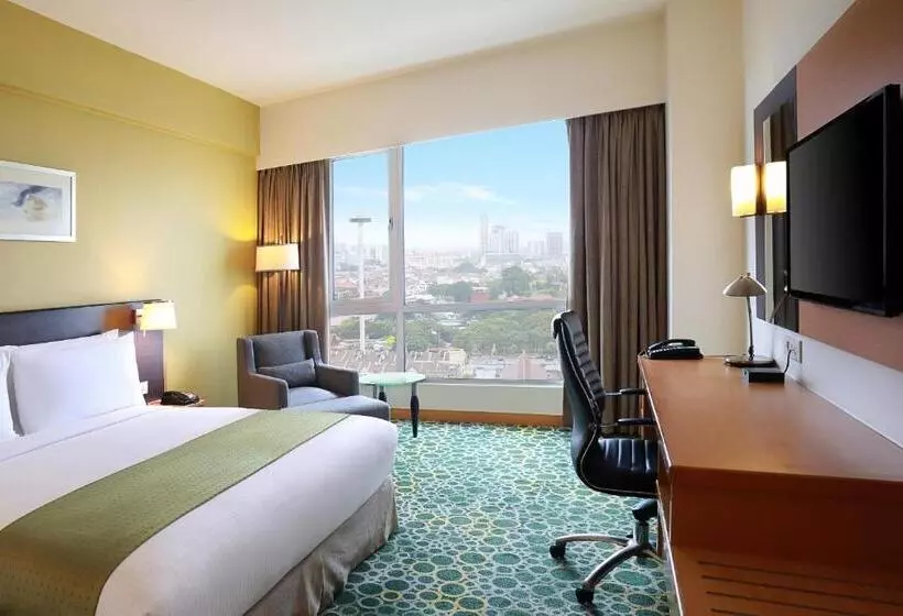 اتاق استاندارد با تخت دو نفره بزرگ, Holiday Inn Melaka By Ihg