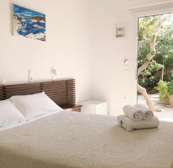 חדר יחיד קלאסי, Matina