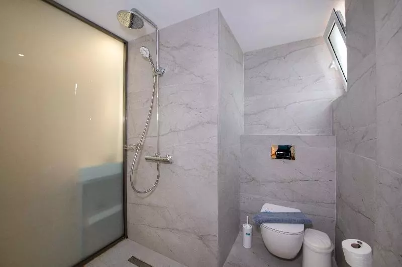 Standard-huone Sivuttainen Merinäkymä, Orpheas Resort