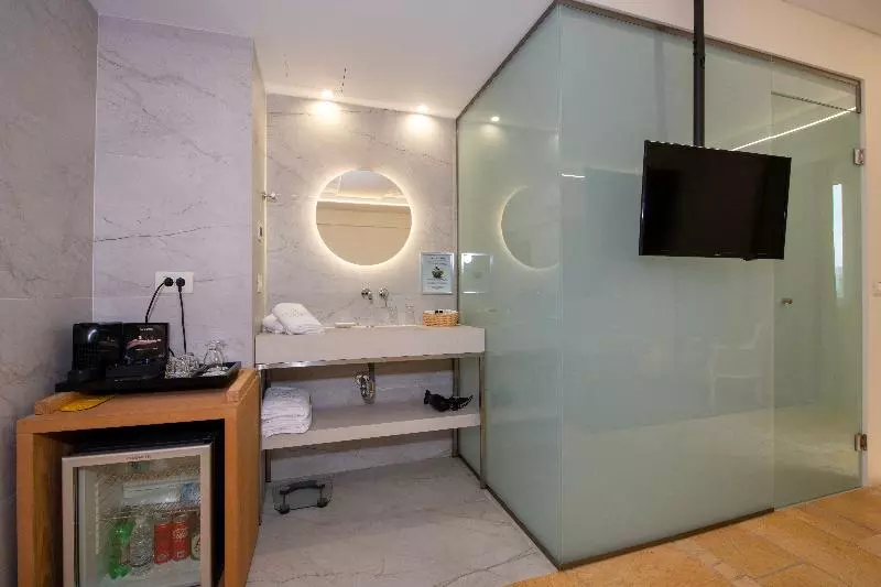 Standard-huone Sivuttainen Merinäkymä, Orpheas Resort