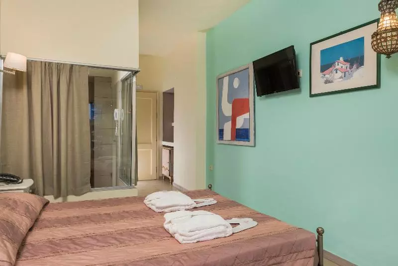 Sviitti Uima-allas, Orpheas Resort