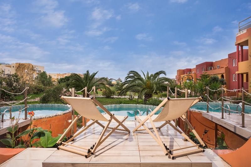 سوییت با استخر, Orpheas Resort