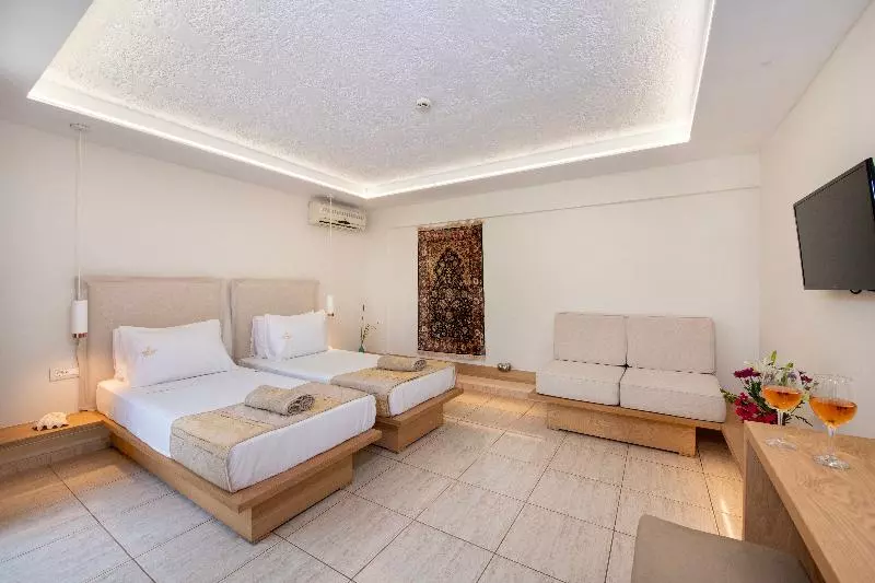 Standard-huone Puutarhanäkymä, Orpheas Resort