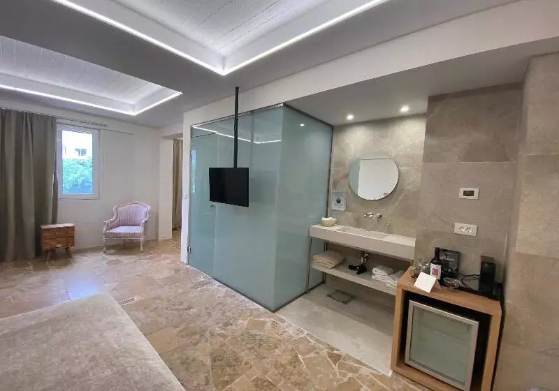 Sviitti, Orpheas Resort