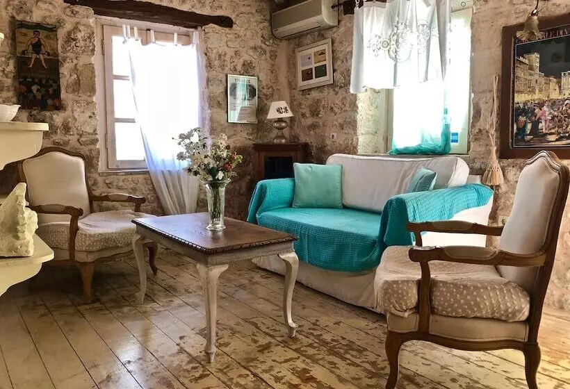 ２ベッドルームアパートメント, Pavezzo Country Retreat