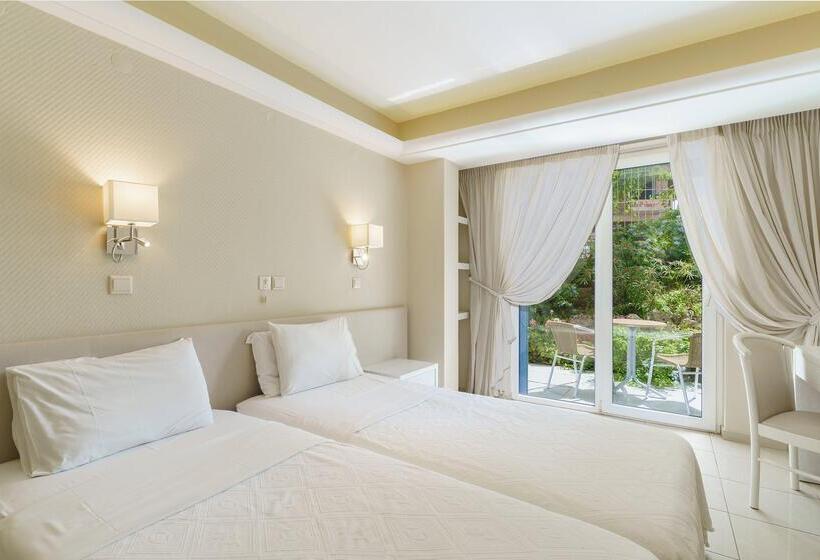 패밀리 룸, Pearl Beach