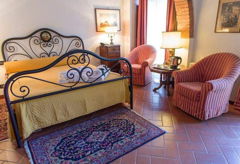 سوییت جونیور, Relais Villa Petrischio