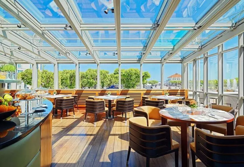 سوئیت کلاب, Sheraton Sopot