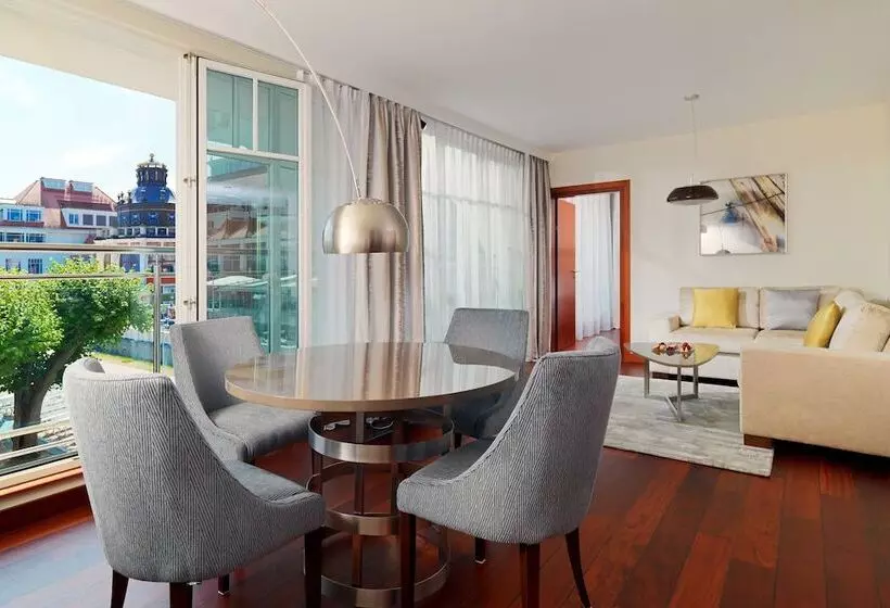 سوئیت کلاب, Sheraton Sopot