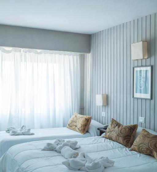 اتاق استاندارد سه نفره, Tangoinn Club