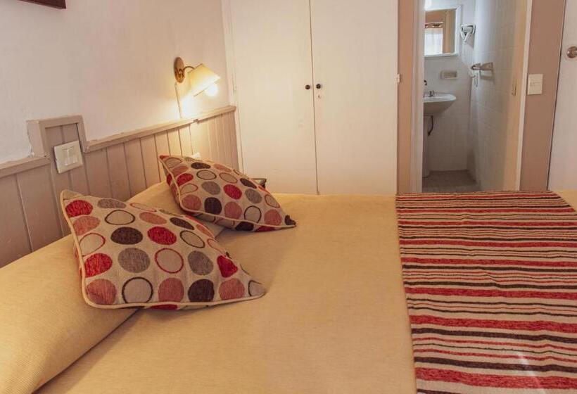 اتاق استاندارد, Tangoinn Club