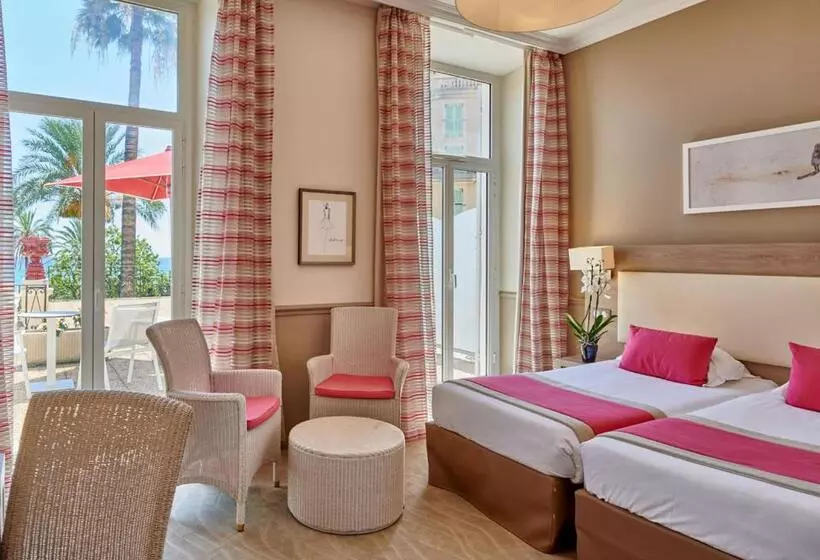 Deluxe Room Sea View