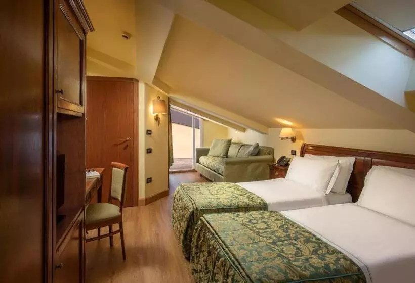 Comfort Kolmen Hengen Huone, Verdeborgo