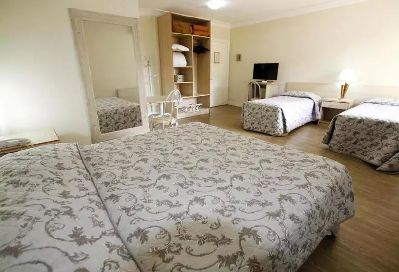 デラックスの4人部屋, Sky Ville Hotel Canela