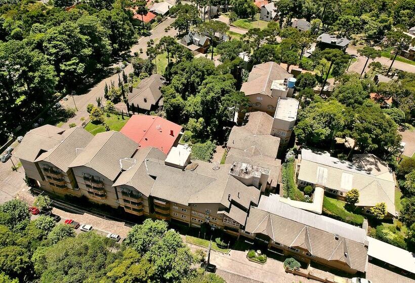 غرفة ديلوكس ثلاثية, Sky Ville Hotel Canela