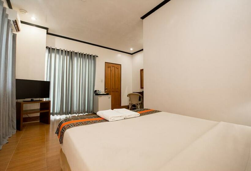 디럭스 룸, Sur Beach Resort Boracay